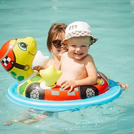 гармонія. термально-оздоровчий комплекс. מלון אוזהורוד