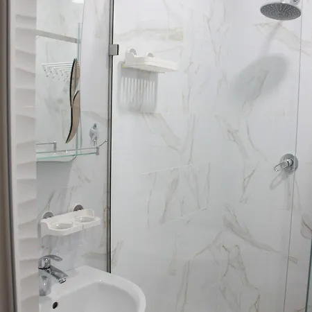 מלון гармонія. термально-оздоровчий комплекс. אוזהורוד