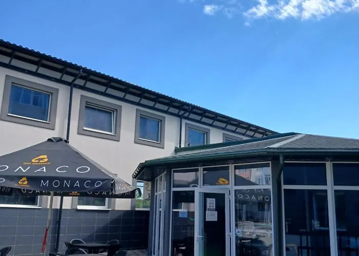 гармонія. термально-оздоровчий комплекс. 酒店 乌日霍罗德